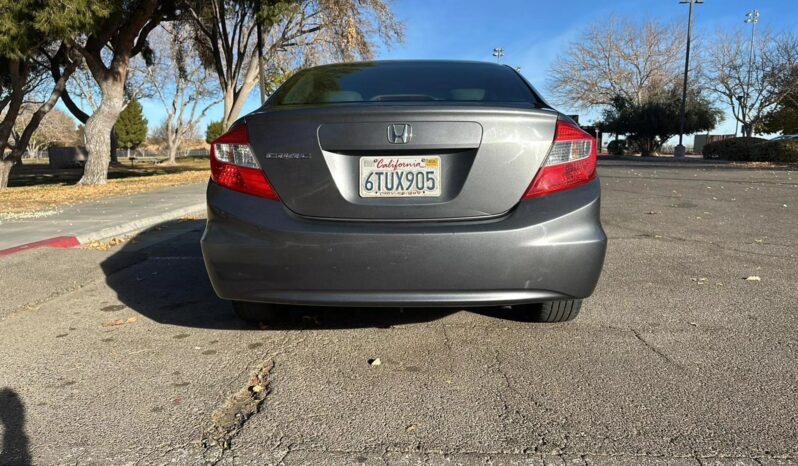 
								2012 Honda Civic LX full									