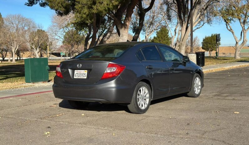 
								2012 Honda Civic LX full									