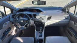 
										2012 Honda Civic LX full									