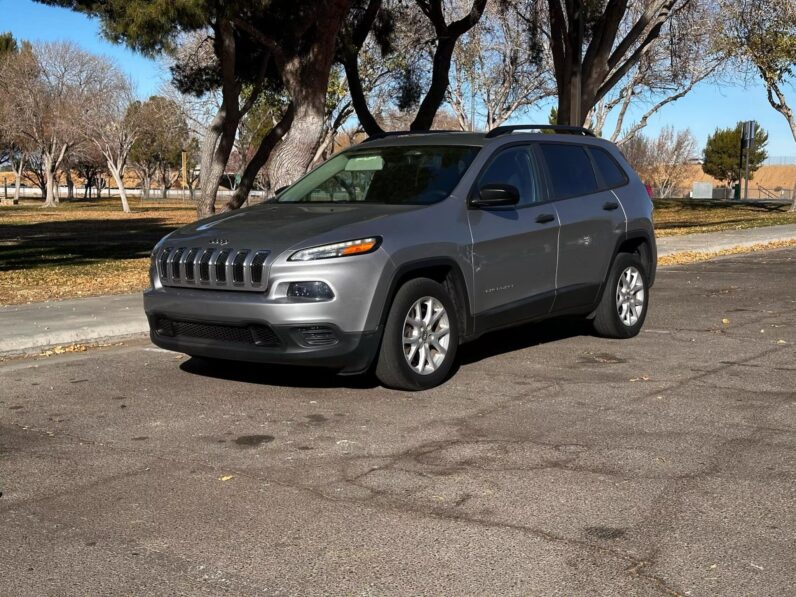 2016 Jeep Cherokee Sport