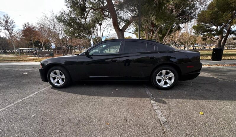 
								2014 Dodge Charger SXT full									