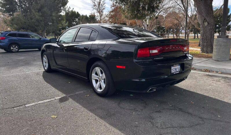 
								2014 Dodge Charger SXT full									