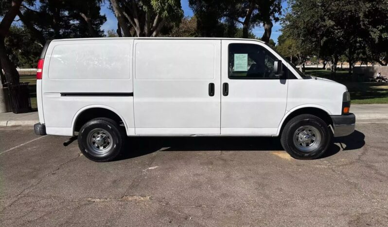 
								2012 GMC Savana 3500 Cargo Van full									