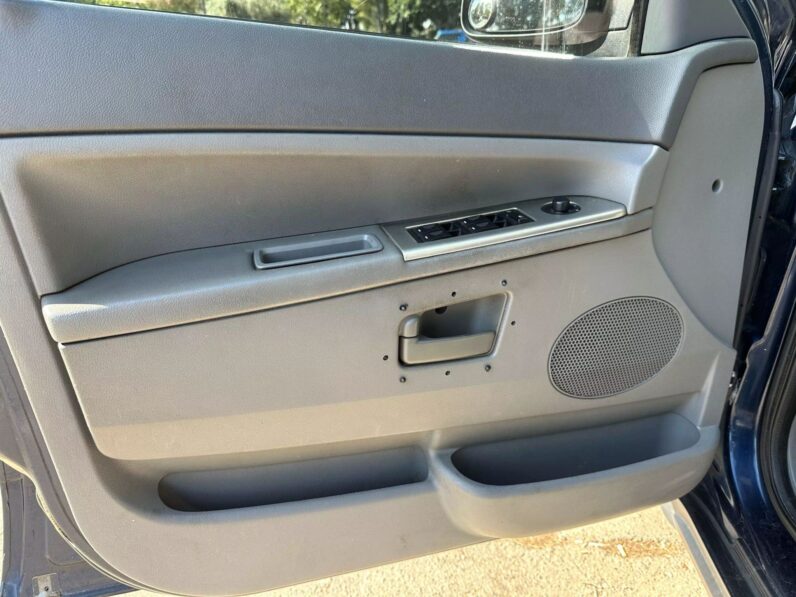 2006 Jeep Grand Cherokee Laredo