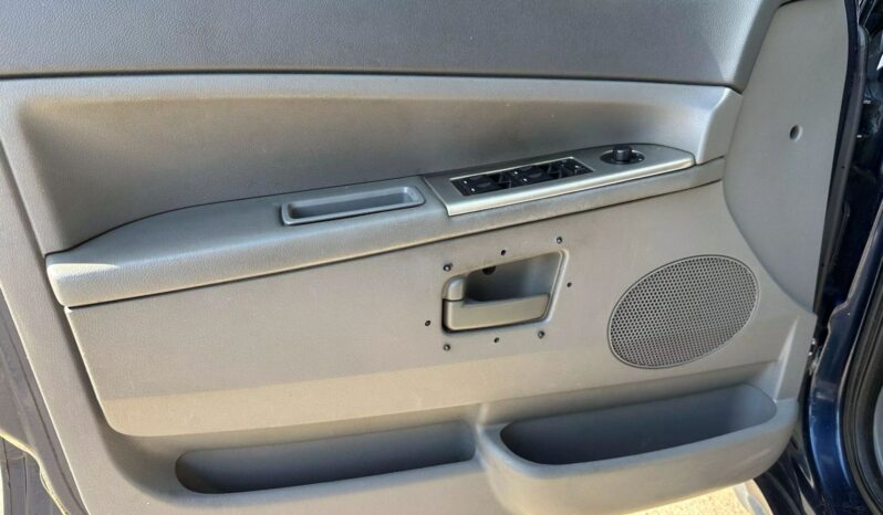 
								2006 Jeep Grand Cherokee Laredo full									