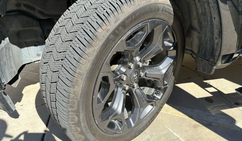 
								2021 Ram 1500 Crew Cab Limited full									