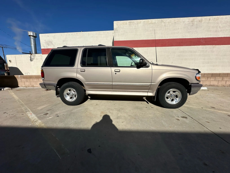 1997 Ford Explorer XLT