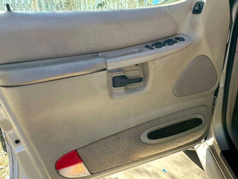 1997 Ford Explorer XLT