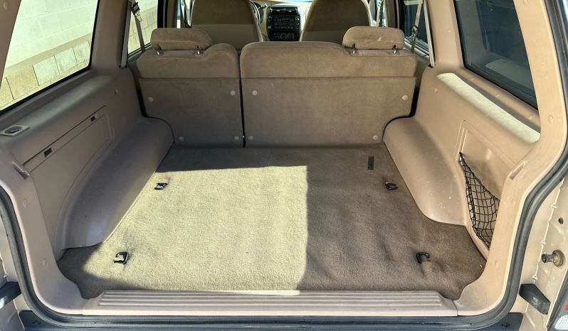 
								1997 Ford Explorer XLT full									