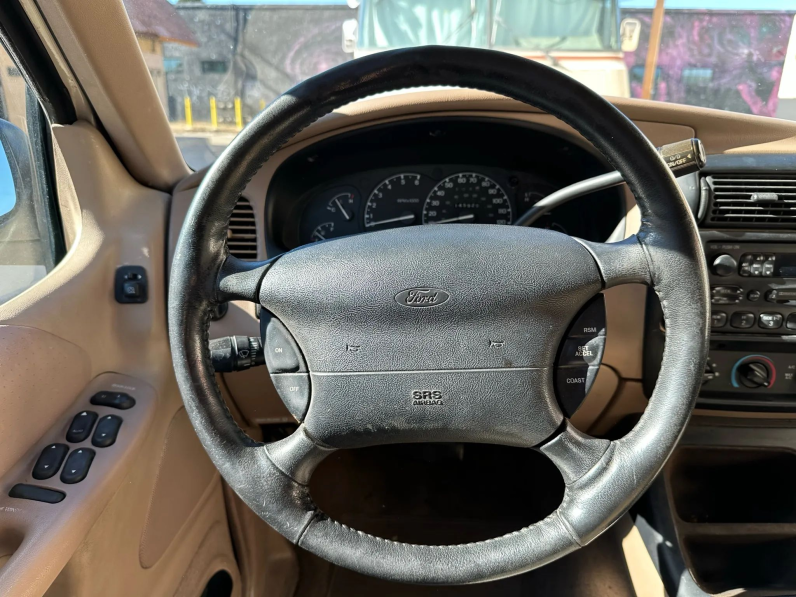 1997 Ford Explorer XLT