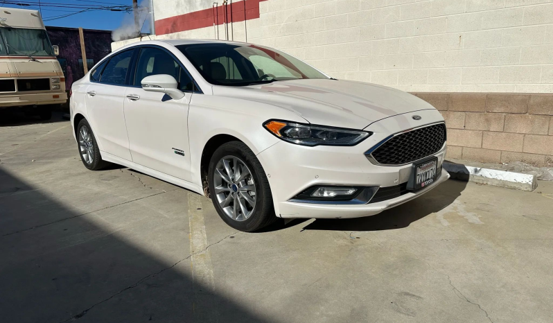 
								2017 Ford Fusion Energi Platinum full									