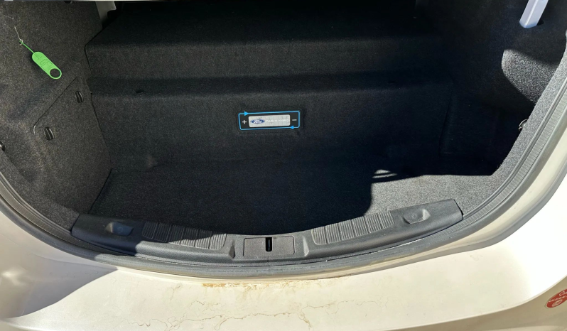 
								2017 Ford Fusion Energi Platinum full									