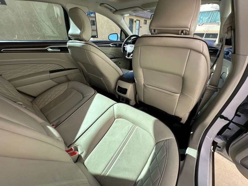 2017 Ford Fusion Energi Platinum