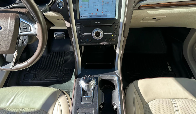 
								2017 Ford Fusion Energi Platinum full									