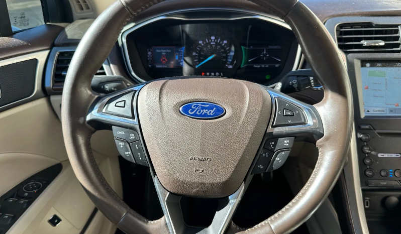 
								2017 Ford Fusion Energi Platinum full									