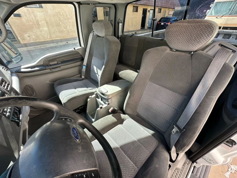 2002 Ford F250 Super Duty Super Cab Long Bed