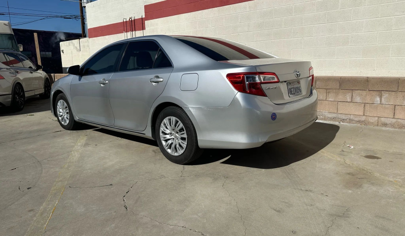 
								2014 Toyota Camry LE full									