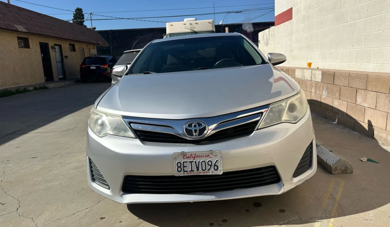 
								2014 Toyota Camry LE full									