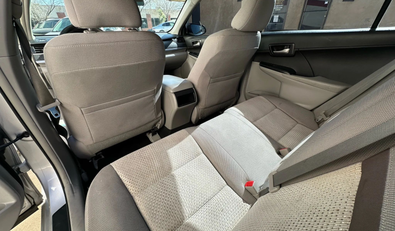 
								2014 Toyota Camry LE full									