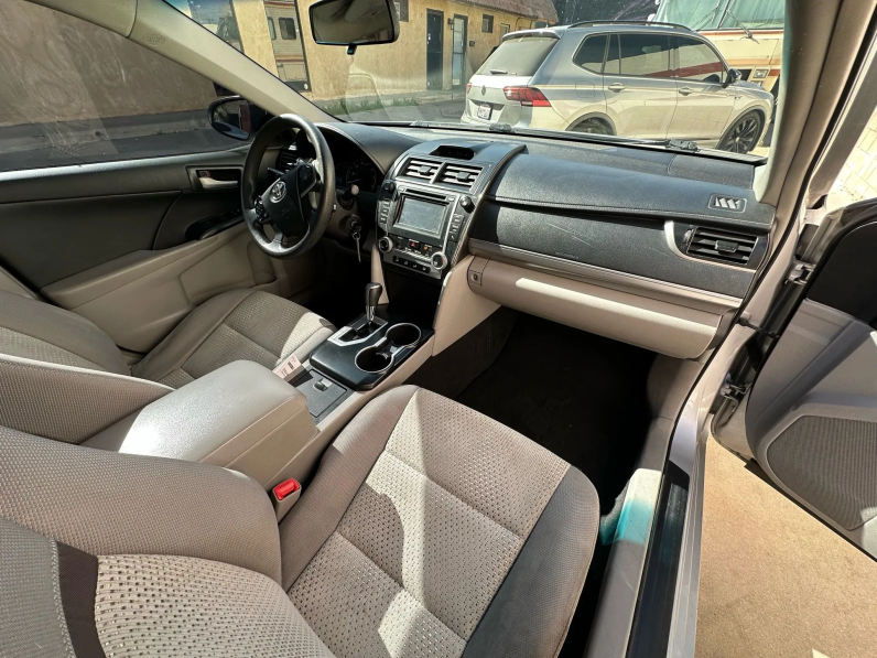 2014 Toyota Camry LE