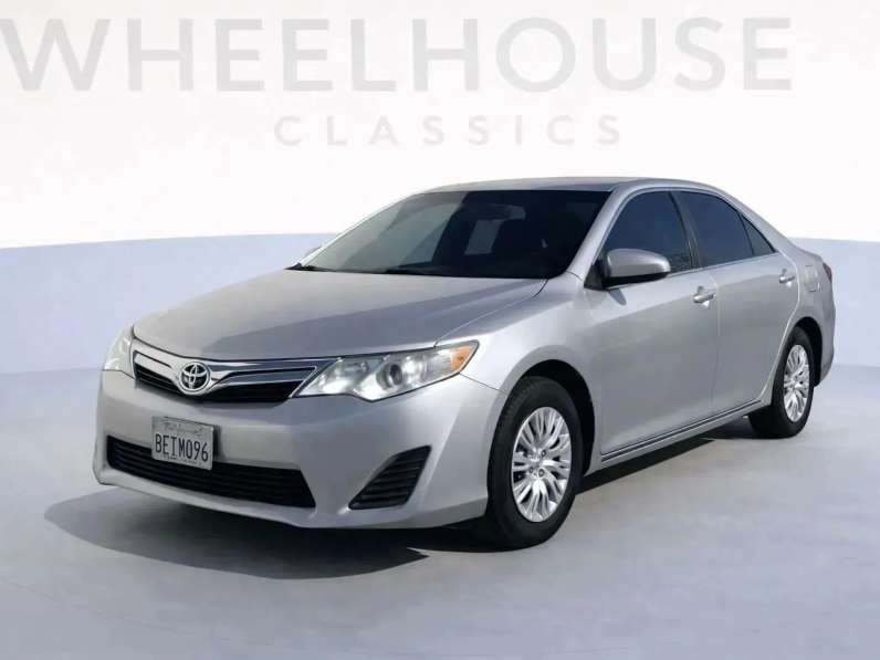 2014 Toyota Camry LE