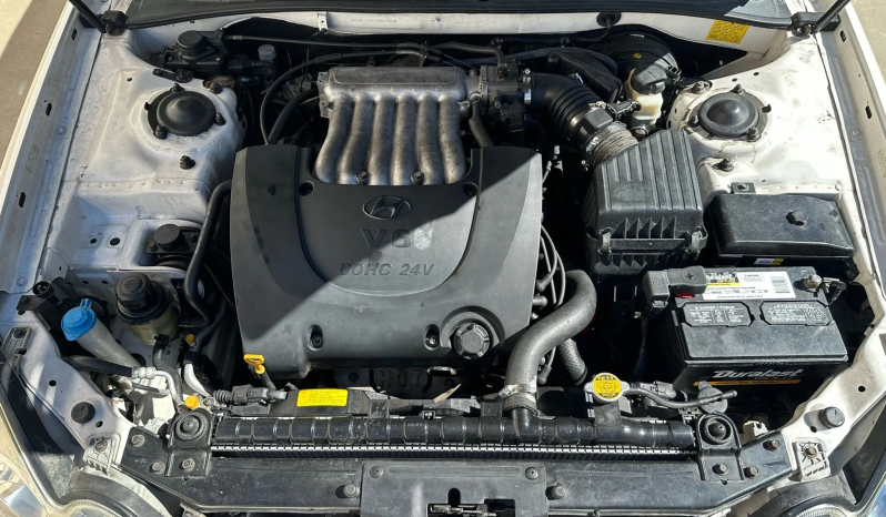 
								2004 Hyundai Sonata GLS full									