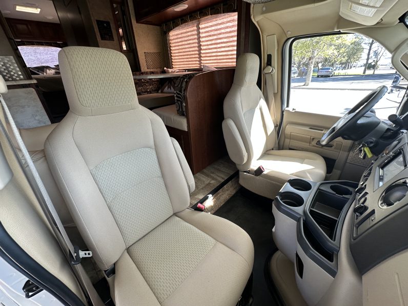 2016 Forest River Sunseeker 2650S