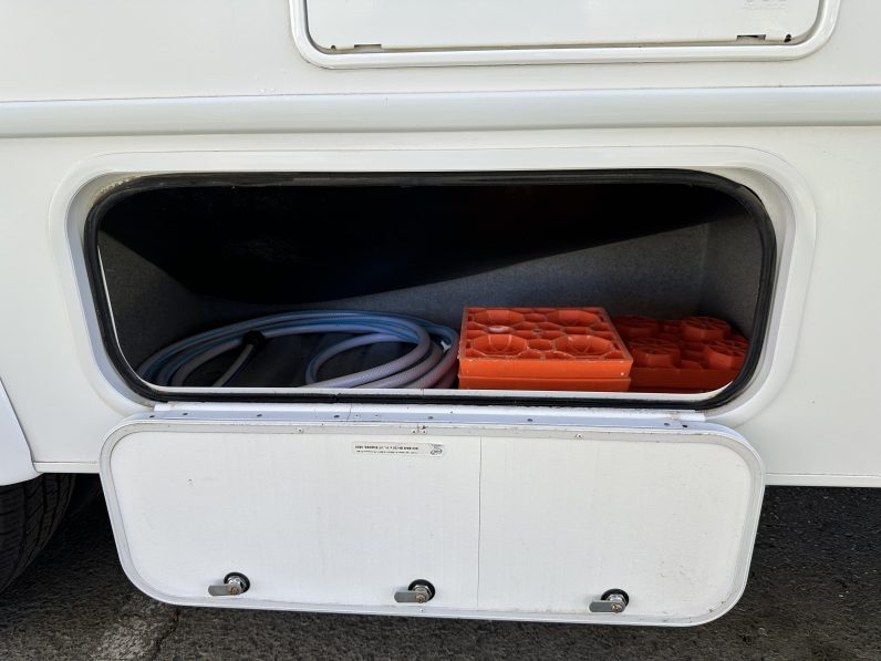 2016 Forest River Sunseeker 2650S