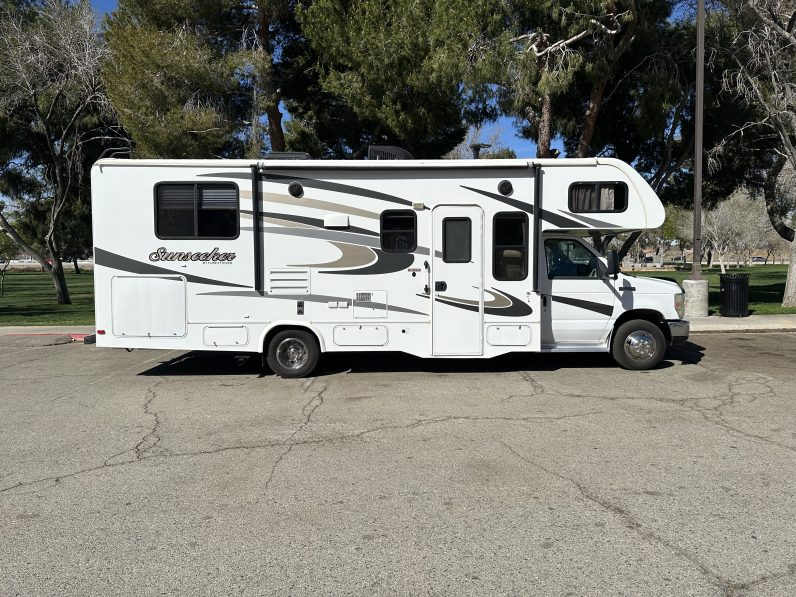 2016 Forest River Sunseeker 2650S