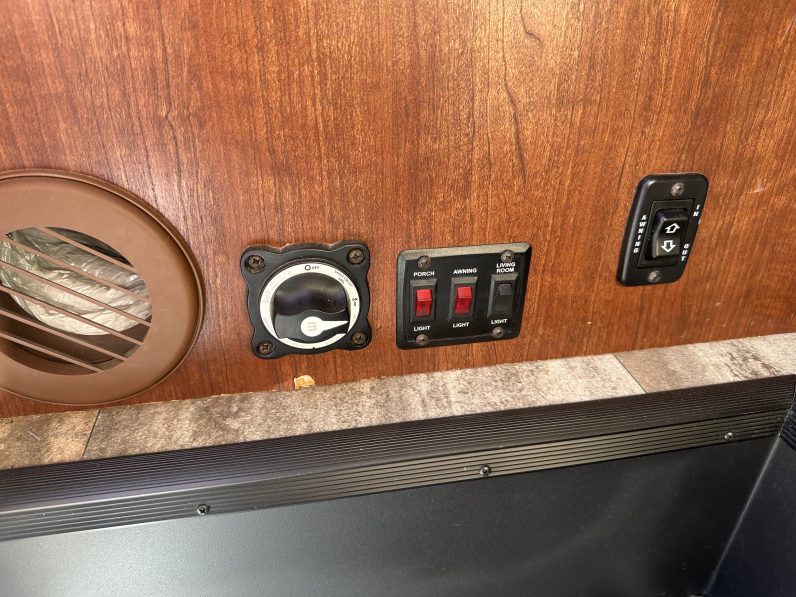 2016 Forest River Sunseeker 2650S