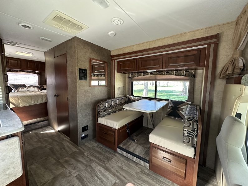 2016 Forest River Sunseeker 2650S