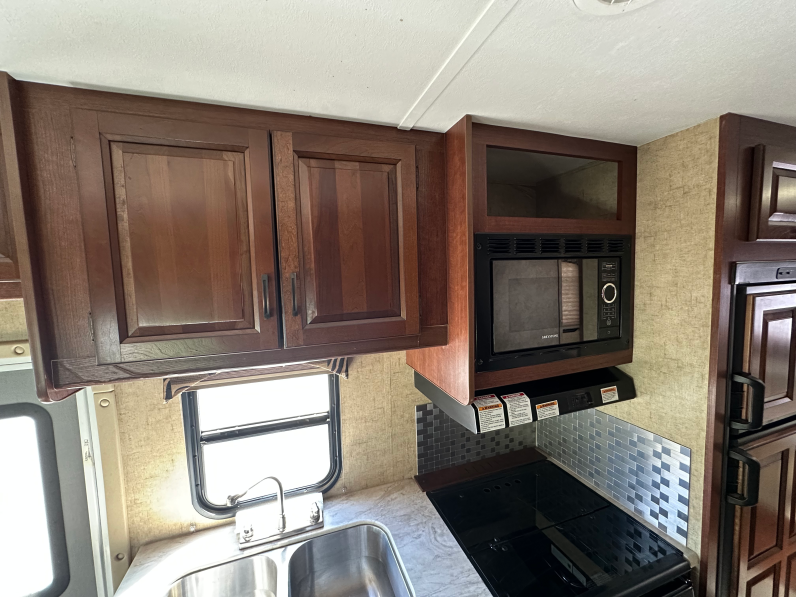 2016 Forest River Sunseeker 2650S