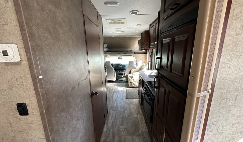 
								2016 Forest River Sunseeker 2650S full									