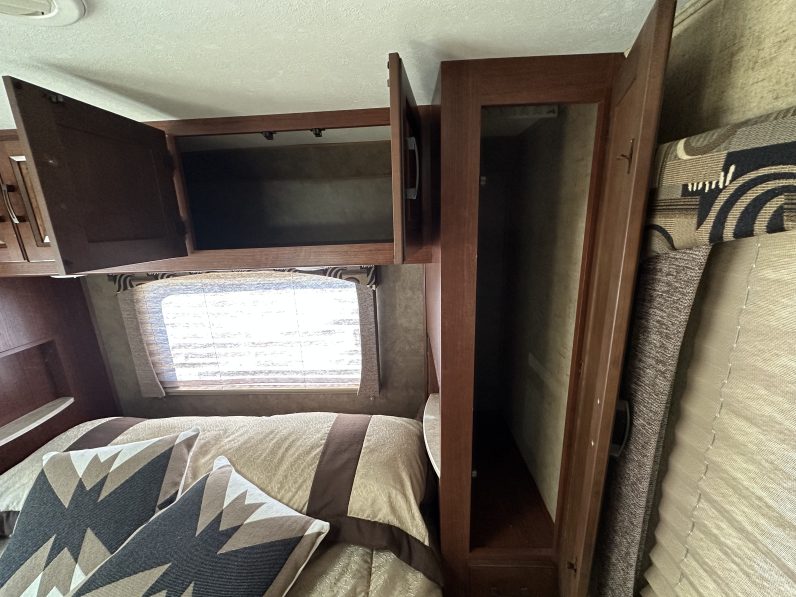 2016 Forest River Sunseeker 2650S