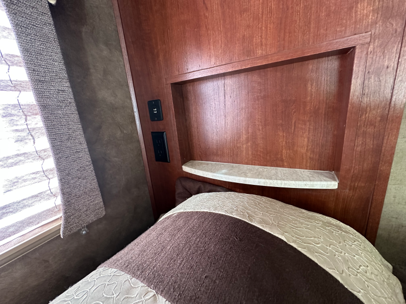 2016 Forest River Sunseeker 2650S