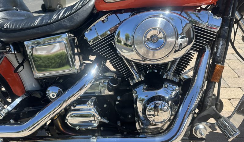 
								1999 Harley-Davidson Dyna Wide Glide full									