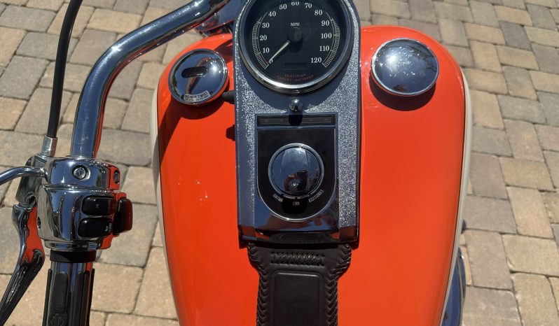
								1999 Harley-Davidson Dyna Wide Glide full									